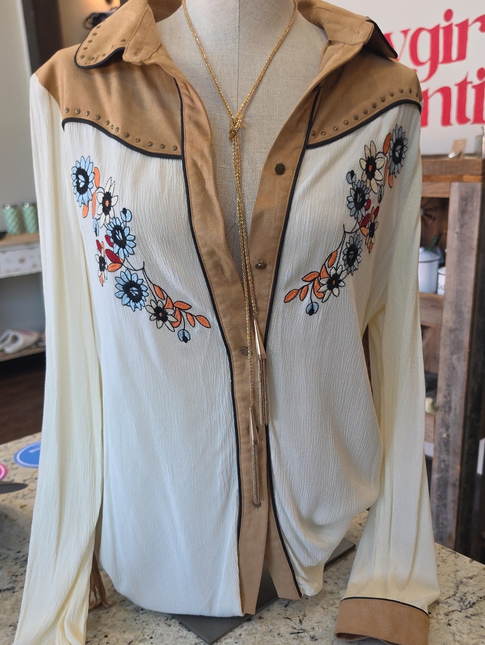 Women's Embroidered Contrast Button-Down Shirt - Cream & Tan